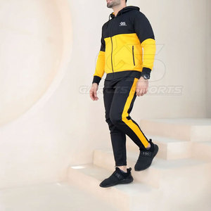 Ensemble de vêtements de sport tendance pour hommes, ensemble de vêtements de sport actifs et quotidiens, ensemble de vêtements de sport au design athlétique pour hommes - Product Image 5