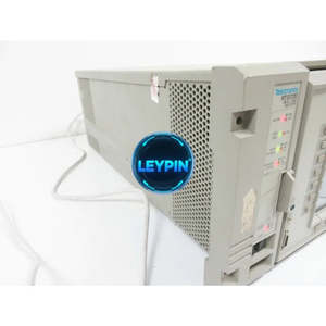 Sistema de Osciloscopio Digital en Tiempo Real Tektronix RTD720 de 4 Canales, Solo Piezas YTDI - Product Image 5