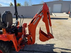 Chargeuse-pelleteuse diesel Kubota BX23S 2019 avec mouvement de chargeuse sur chenilles, composants hydrauliques ENERPAC, haute efficacité - Product Image 6