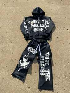 Conjunto Deportivo Y2K con Lavado Ácido, Sudadera con Bordado Desgastado y Apliques, Pantalones Deportivos Acampanados, Conjunto de Felpa Francesa Gruesa - Product Image 2