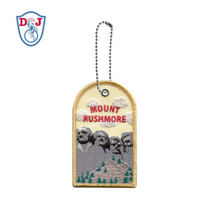 Etiqueta de Equipaje Bordada Personalizada, Parche Bordado, Etiqueta de Tela, Crea Tu Propio Diseño - Product Image 1