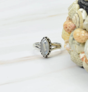 แหวนพลอยเงินสเตอร์ลิงสีรุ้งประดับ925มูนสโตนทำมือทรงมาร์คีเซลของขวัญคริสต์มาสสำหรับงานเลี้ยงสุดน่ารัก - Product Image 3