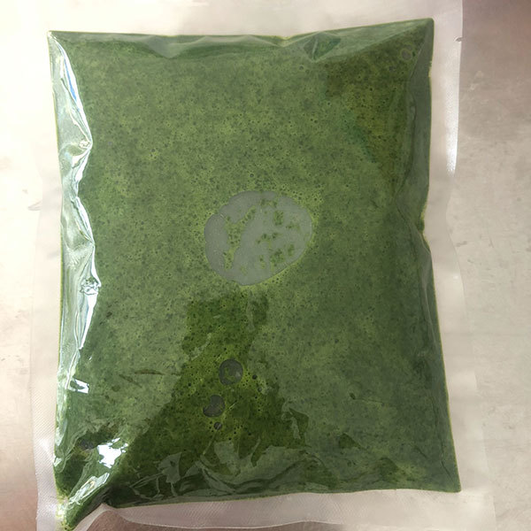 PLANT-BASED CASSAVA LEAF BLENDEN / FROZEN FRESHNESS / CLEANLY PACKED / HIGH QUALITY