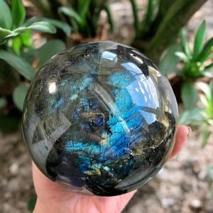 Vente en gros de pierres de guérison en cristal de labradorite polie de qualité supérieure MUNTAHA AGATE, boule de 150 à 250 g, énergie, méditation, Reiki, Feng Shui à domicile - Product Image 3