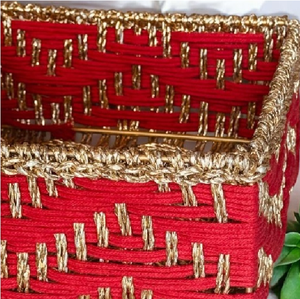 Paniers de rangement carrés élégants Panier en coton rouge et doré de haute qualité Boîte de rangement polyvalente fabriquée en Inde - Product Image 2