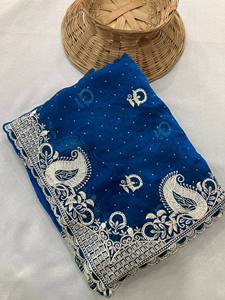 LANCEMENT DU NOUVEAU DESIGNER FESTIVE WEAR SAREE TISSU FENDY MOUSSELINE SOIE AVEC BORDURE DE PASSEPOIL BRODERIE - Product Image 2