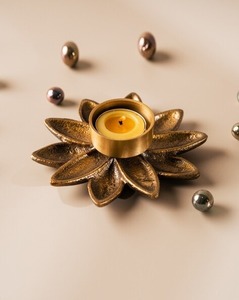 <b>Mini</b> Flower Metal High Quality Metal Candle Holder Other Candle Holders and <b>Lanterns</b> for Home Decor - Product Image 1