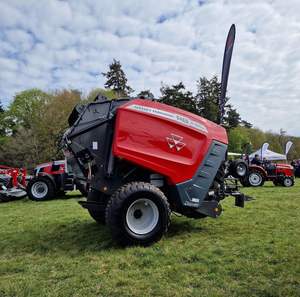 Acheter Meilleure Qualité Pas Cher Prix Ferme Presse Ronde Tracteur Livraison Rapide En Gros Paille Foin Presse Ronde Avec Roue Agricole. - Product Image 1