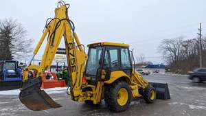 Achetez une chargeuse-pelleteuse New Holland 675E d'occasion à bas prix, prix de gros abordables, qualité supérieure, efficacité et performance à vendre - Product Image 6