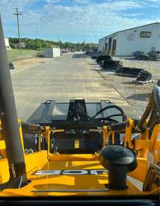 Retroexcavadora y Cargadora Frontal JCB 1CXT con Dirección Deslizante en Venta con Mini Rueda de Alta Eficiencia - Product Image 2