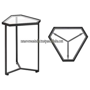 Mesa de Centro Moderna con Diseño Triangular, Tapa de Vidrio y Estructura Metálica, la Más Vendida, para el Hogar, de Rana Overseas Inc - Product Image 5