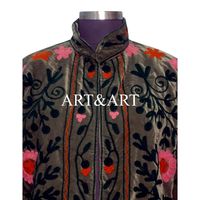 Veste artistique d'extérieur pour femme, faite à la main, en velours brodé Suzani, tissée, style bohème, en coton matelassé, écologique, séchage rapide, haute qualité