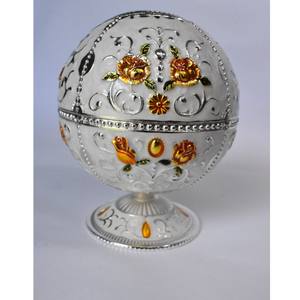 Cenicero a prueba de viento de Metal con flores exóticas, exquisito Cenicero de Metal Vintage de inspiración botánica con tapa para cigarrillo portátil - Product Image 1