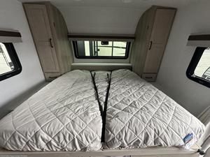 รถบ้านเคลื่อนที่ขนาด4x4คาราวานสำหรับเดินทางออฟโรดคาราวานสำหรับการตั้งแคมป์และรถบรรทุก - Product Image 3