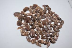 Pierre de soleil naturelle, cristal de pierre de soleil lisse en forme de treillis, mélange de cabochons, pierres précieuses en vrac, utilisation pour la fabrication de bijoux, lot en gros, pierre de soleil - Product Image 4