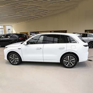 2025 Lixiang L6 Pro Max Coche eléctrico de largo alcance Híbrido 4WD 5 puertas SUV de 5 plazas Vehículo de nueva energía de rango extendido - Product Image 3