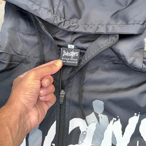 Vente en gros Unisexe, solide, respirant, sérigraphie, coupe-vent, survêtement, couleurs personnalisées, logo tissé de toutes les tailles - Product Image 2