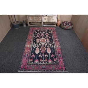 พรมตกแต่งสไตล์ตุรกี ขนาด 4.7x8.7 ฟุต พรมวินเทจ พรมสีชมพูลายเรขาคณิต - Product Image 1