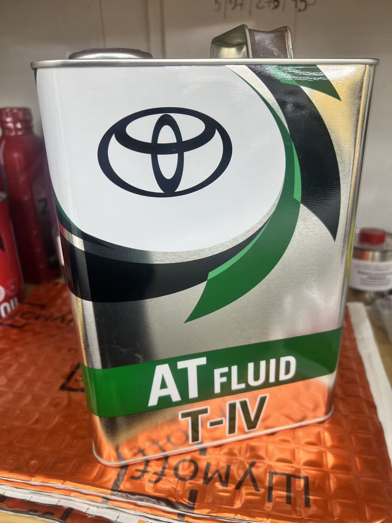 Toyota Genuine 5W-40 Motor Oil 4L Original Japan Engine Lubricant for Toyota and Lexus Vehicles Oil Parts Image 5