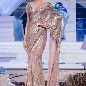 Nuevo Sari Estilo Bollywood de Georgette con Bordado de Lentejuelas, Sari con Blusa sin Coser con Trabajo de Lentejuelas para Mujeres y Niñas - Product Image 1