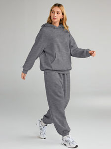 <b>Autumn</b> & Winter Women's Oversized Sweatsuits Set Soft Breathable <b>Fabric</b> Custom Logo Jogging Suits Wholesale Rate 2025 - Product Image 2