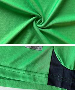 เสื้อทีมฟุตบอลผ้าโพลีเอสเตอร์แห้งเร็วเสื้อเจอร์ซี่กางเกงขาสั้นระบายอากาศสำหรับฝึกซ้อม - Product Image 6