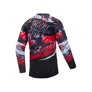 Camiseta de ciclismo personalizada para hombre - Product Image 4
