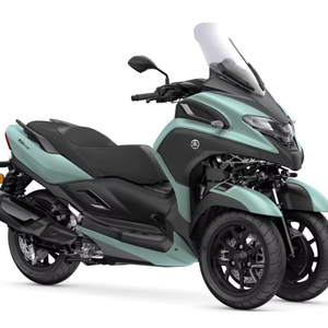 Scooter de Tres Ruedas Yamaha Tricity 300 de 300 cc, Nuevo para Aventuras - Product Image 1