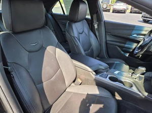 Seminuevo Clean 2021 Cadill-ac CT4 Premium Luxury - Product Image 4