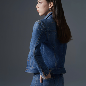 Conjunto de vaqueros elegantes para mujer, chaqueta vaquera 2025 con pantalones, logotipo personalizado, listo para enviar, venta al por mayor de Vietnam - Product Image 1