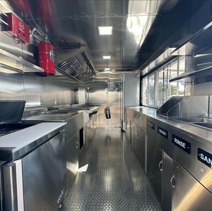 Nouveau chariot mobile personnalisé de camion de restauration rapide remorque de restauration rapide restaurants boulangeries vignobles moteur de base - Product Image 6