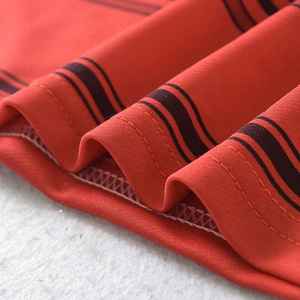 T-shirts respirants personnalisés pour hommes et femmes, motif uni, en jersey de polyester, impression de logo, manches courtes, fabriqués en Chine - Product Image 2