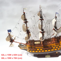 LE SOLEIL ROYAL Maquette de bateau en bois peinte, artisanale, personnalisée, décoration intérieure, cadeau original