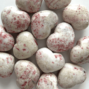 Venta al por mayor, cinnabarita, corazón hinchado, piedras preciosas de cristal Natural, armonía de crecimiento del corazón, piedra de Reiki Ideal para regalos, decoración del hogar - Product Image 3