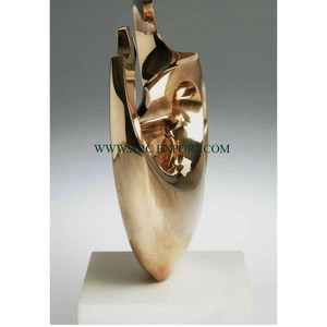 Sculpture décorative couleur noire Statue humaine tenant plateau moderne Designer table Accent objet Sculpture approvisionnement en gros - Product Image 5