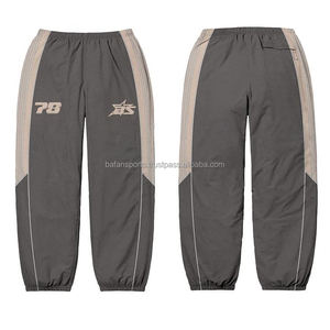 New Stylish Windbreaker with Zipper plus size Winter Windproof Windbreaker Set Wholesale Rate Custom Fashion Windbreaker Set - Product Image 6