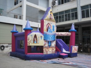 Castillo inflable 4 en 1 para saltos y toboganes infantiles - Product Image 3