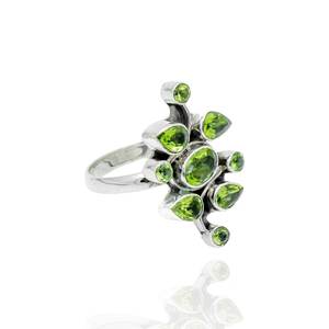 แหวนหมั้นแต่งงานแต่งงาน925เงินสเตอร์ลิงลายดอกไม้เพทายสีเขียวหินสีดำตกแต่งด้วยออกซิไดซ์ของขวัญสำหรับปาร์ตี้ที่ทันสมัย - Product Image 2