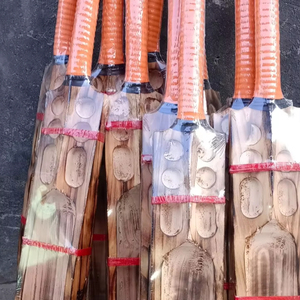 ค้างคาวคริกเก็ตวิลโลว์เสือดำแคชเมียร์อุปกรณ์กีฬาคุณภาพพรีเมี่ยม - Product Image 1