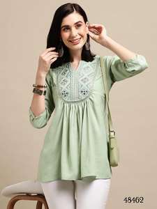 Conjunto de Túnica Corta de Tela de Rayón de Alta Calidad a Precio Accesible, Último Diseño, Estilo de Diseñador, Venta Rápida al por Mayor - Product Image 6