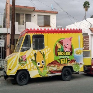 Tacos and Grill RB Motorized Food Truck with Vintage Classic Style 5.8m Steel Body Built-In Heater Outdoor Use - Product Image 2