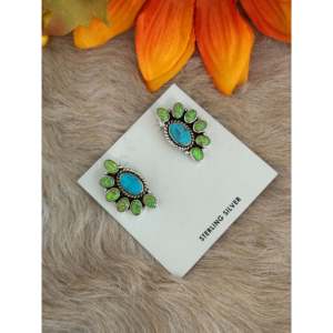Boucles d'oreilles clous fleur en argent sterling multi-pierres faites à la main du sud-ouest, serties clos - Product Image 3