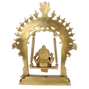 Estatua de Ganesha en Latón Hecha a Mano, Estilo Art Deco Tradicional, Ídolo Ganesh Jhula para Decoración del Hogar u Oficina, para las Festividades de Diwali - Product Image 3