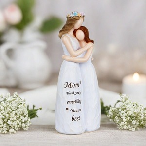 Una scultura commemorativa di <span class=keywords><strong>madre</strong></span> e figlia che si abbracciano il regalo <span class=keywords><strong>della</strong></span> festa <span class=keywords><strong>della</strong></span> mamma dalla figlia alla statua <span class=keywords><strong>della</strong></span> famiglia <span class=keywords><strong>madre</strong></span> - Product Image 4