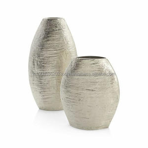 Fabricante de jarrones de flores, jarrones de metal para mesa de boda, oficina, restaurante, hogar, sala de estar, decoración para exportación desde India - Product Image 4