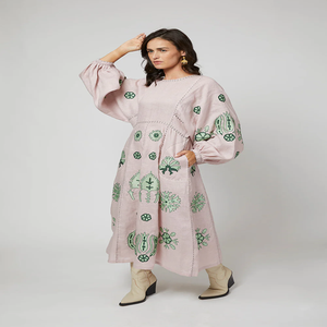 Robe décontractée rose pour femme, style motard, brodée, en lin/coton tricoté, manches bouffantes, imprimé cachemire, longueur genou, coupe fourreau, col rond - Product Image 1