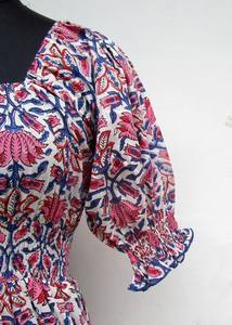 Robe midi vintage taille haute pour femmes robe de soirée à manches longues et col tournant avec décoration à boutons nouvelle mode de couleur frappée - Product Image 3