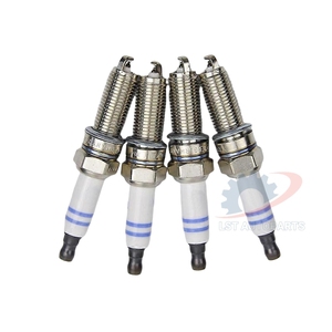 Bougies <span class=keywords><strong>d</strong></span>'<span class=keywords><strong>allumage</strong></span> automobiles A004159500326 A004159190326 <span class=keywords><strong>Bougie</strong></span> <span class=keywords><strong>d</strong></span>'<span class=keywords><strong>allumage</strong></span> en platine <span class=keywords><strong>d</strong></span>'origine authentique pour <span class=keywords><strong>Mercedes</strong></span>-Benz CLK Classe E - Product Image 2