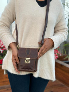 Sac à bandoulière en cuir véritable fait à la main en cuir véritable nouveau sac à main décontracté petit sac à bandoulière bureau en gros sacs unisexes de haute qualité - Product Image 3