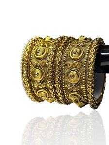 กำไลข้อมือทรงเรขาคณิตชุบทองประดับมุกและหิน ดีไซน์ทันสมัย เหมาะสำหรับเจ้าสาว งานเฉลิมฉลอง และการสวมใส่แบบดั้งเดิม ส่งออกทั่วโลก - Product Image 1